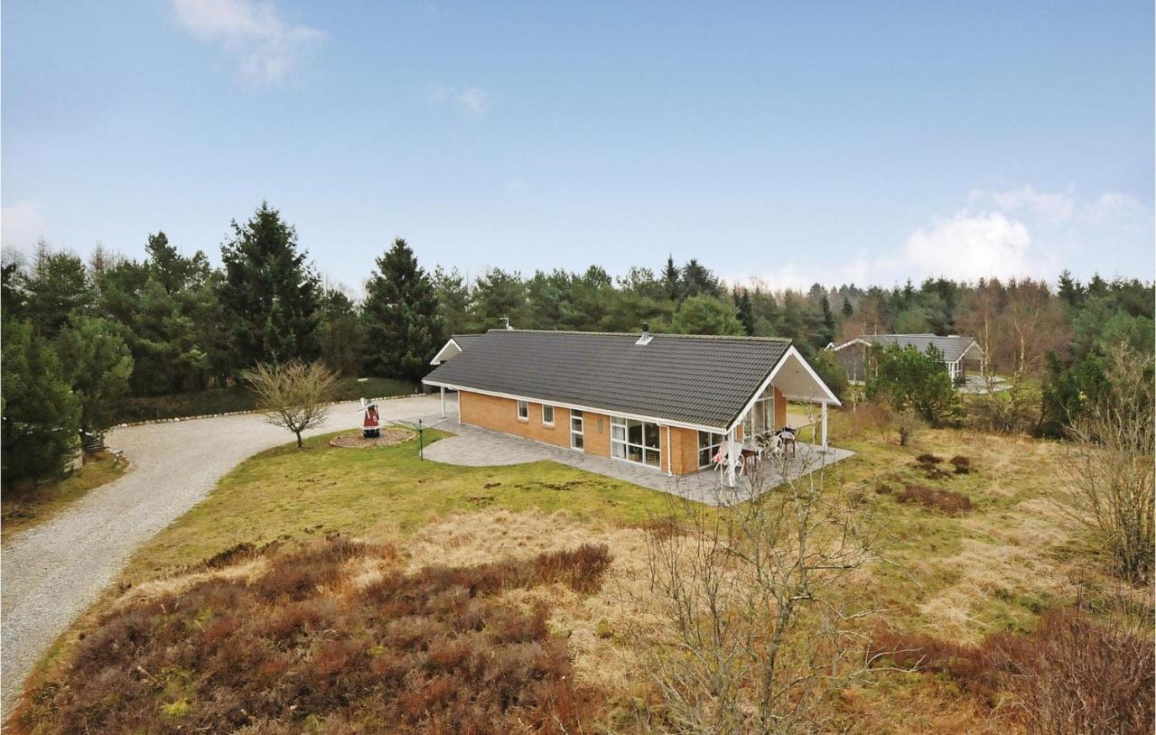 7 Bedroom Stunning Home In Herning Kølkær Zewnętrze zdjęcie